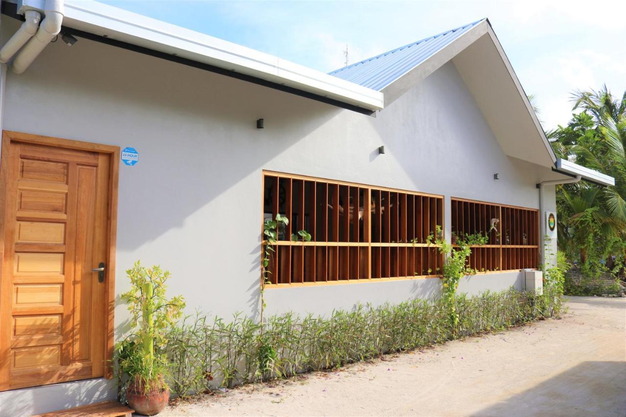 Escapism Maldives Hotel Feridhoo Exterior photo