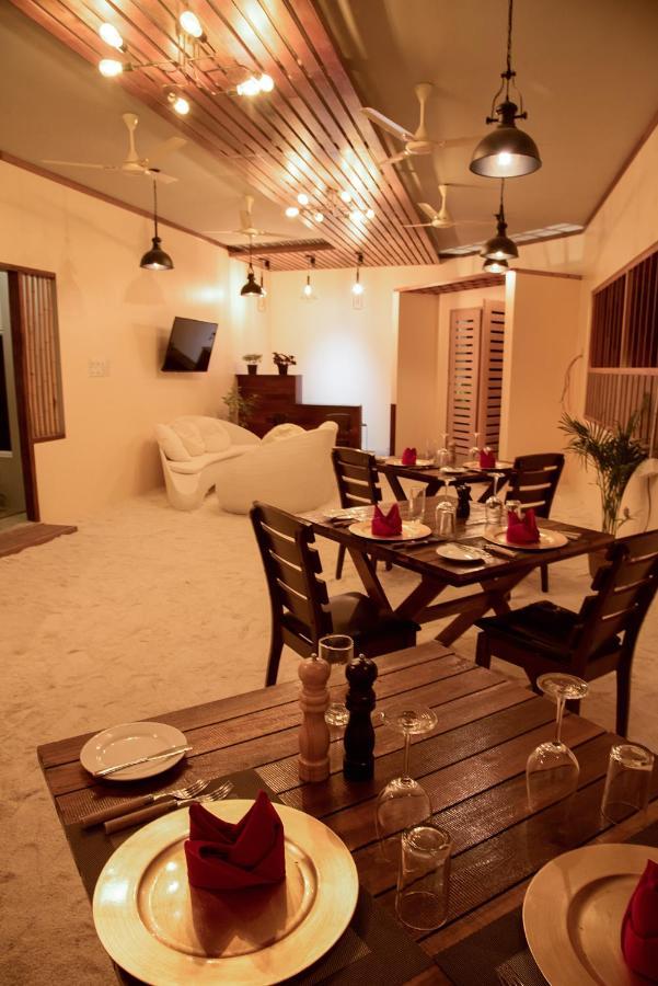 Escapism Maldives Hotel Feridhoo Exterior photo